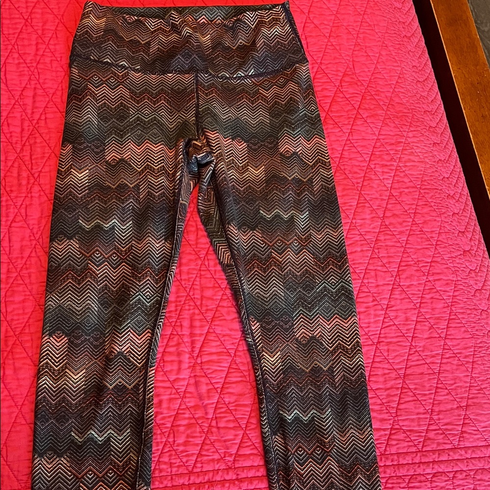 Naot Multicolor Zigzag Leggings